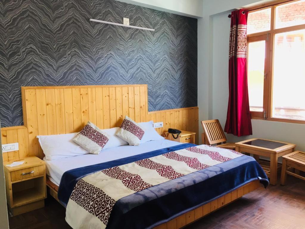Hotel Corner Retreat Manāli Dış mekan fotoğraf
